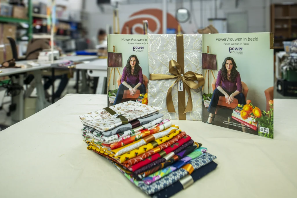 PowerVrouwen in beeld/ PowerWoman in focus met duurzame geschenkverpakking